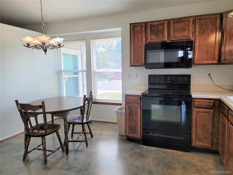 17821 E Yale Pl, Aurora, CO 80013 photo 4