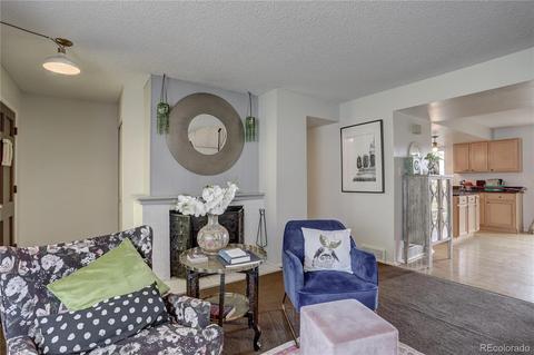 9237 E Oxford Dr, Denver, CO 80237 photo 3