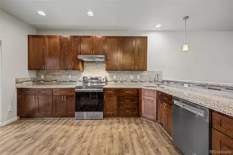 Kitchen - 1080 Viewridge Rd, Bennett, CO 80102 photo 3 of 4