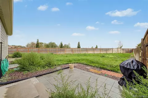 Exterior - 1080 Viewridge Rd, Bennett, CO 80102 photo 5 of 7
