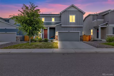 5433 Bauer Dr, Longmont, CO 80504