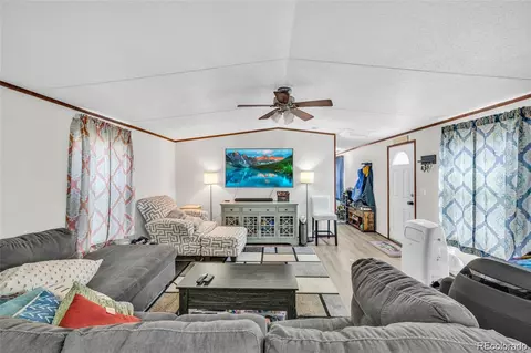 10 Jason St, Castle Rock, CO 80109