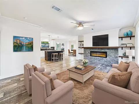 290 E Kipling Dr, Pueblo, CO 81007 photo 5