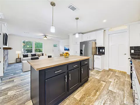 290 E Kipling Dr, Pueblo, CO 81007 photo 16