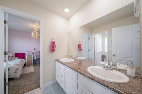 Bath - 21006 E Duke Pl, Aurora, CO 80013 photo 5 of 6