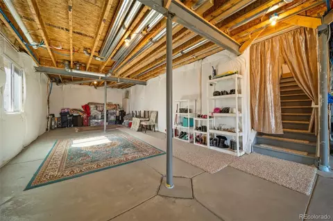 Exterior - 21006 E Duke Pl, Aurora, CO 80013 photo 5 of 15