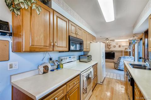 6366 W 86th Ave, Arvada, CO 80003 photo 8