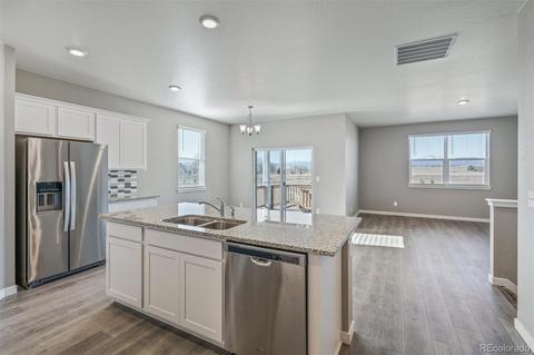 1945 Raindrop Dr, Windsor, CO 80550 photo 4