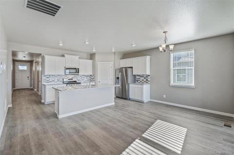 1945 Raindrop Dr, Windsor, CO 80550 photo 5
