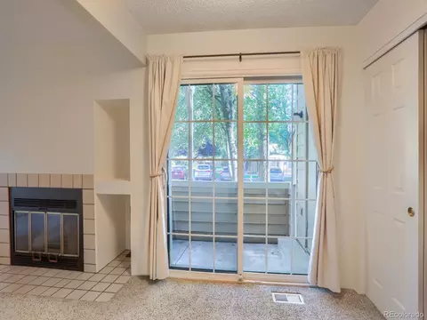 Living - 4819 White Rock Cir #E, Boulder, CO 80301 photo 4 of 6