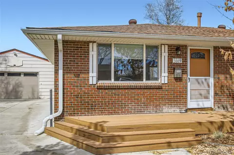 5669 Johnson Ct, Arvada, CO 80002 photo 3