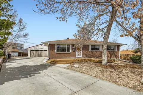 5669 Johnson Ct, Arvada, CO 80002