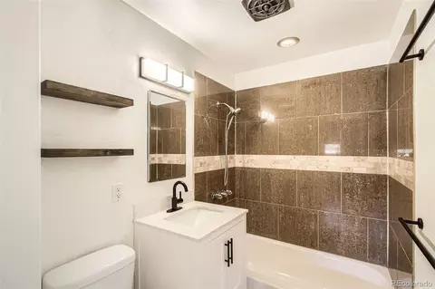 5669 Johnson Ct, Arvada, CO 80002 photo 17