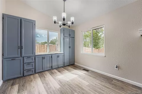 Dining - 18983 E Oregon Dr, Aurora, CO 80017 photo 1 of 1