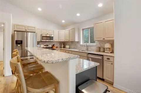 277 Aspen Cir, Divide, CO 80814 photo 10