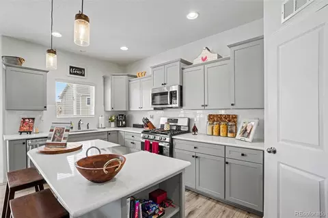 Kitchen - 11069 Silky Thread Rd, Peyton, CO 80831 photo 2 of 3