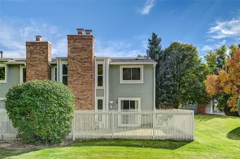 3012 S Macon Cir, Aurora, CO 80014