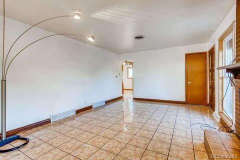 11510 E 2nd Ave, Aurora, CO 80010 photo 5