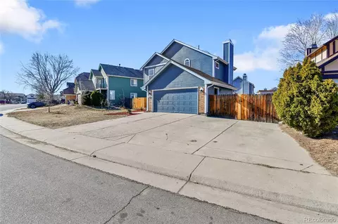4345 Sable St, Denver, CO 80239 photo 2