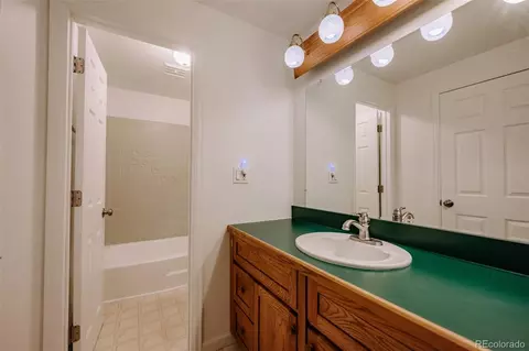 7502 E Jarvis Pl, Denver, CO 80237 photo 34