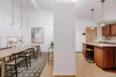 7502 E Jarvis Pl, Denver, CO 80237 photo 8