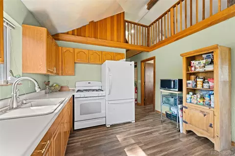 Kitchen - 504 Valley Dr, Divide, CO 80814 photo 2 of 2