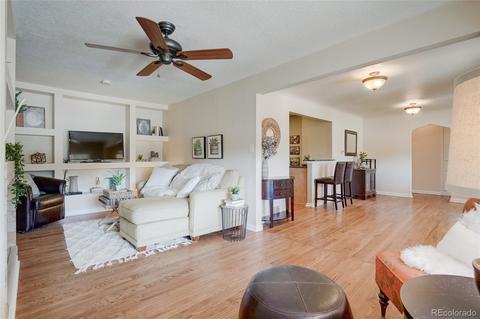2909 Ivanhoe St, Denver, CO 80207 photo 5