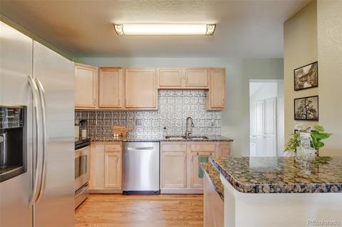 2909 Ivanhoe St, Denver, CO 80207 photo 8