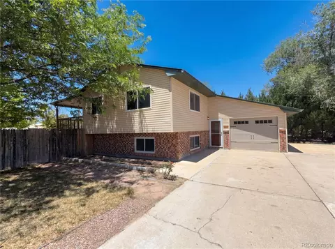 301 4th St, La Junta, CO 81050