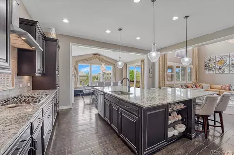 Kitchen - 27728 E Kettle Pl, Aurora, CO 80016 photo 2 of 6