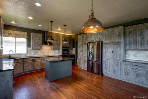 20466 Euclid Dr, Aurora, CO 80016 photo 9