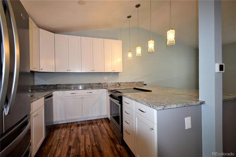 809 Holmes Pl, Berthoud, CO 80513 photo 5