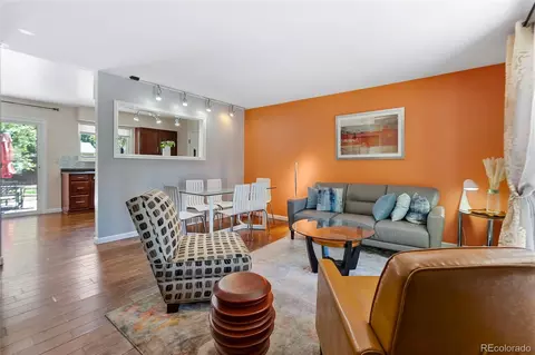 2664 S Laredo St, Aurora, CO 80013