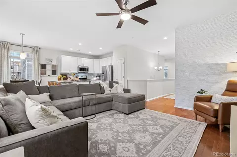 25148 E Lake Pl, Aurora, CO 80016 photo 4