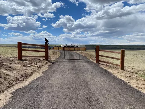 43653 Vega St, Kiowa, CO 80117