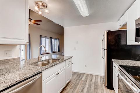 17926 E Bethany Dr, Aurora, CO 80013 photo 9