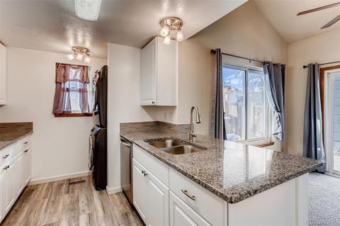 17926 E Bethany Dr, Aurora, CO 80013 photo 1