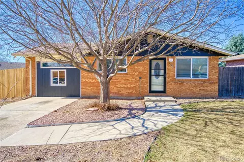 737 Goss Dr, Longmont, CO 80504
