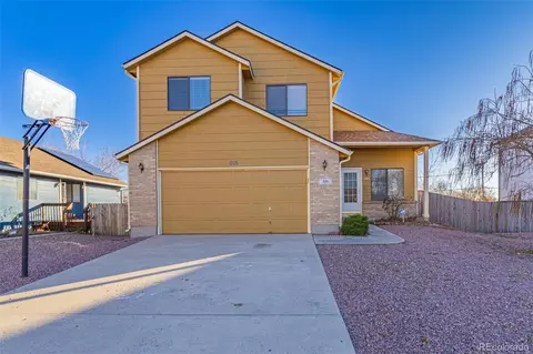 605 Upton Dr, Colorado Springs, CO 80911