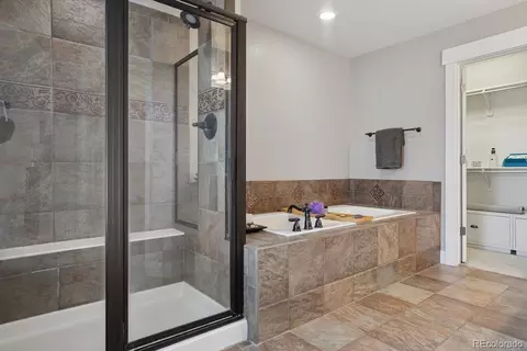 8658 E 25th Dr, Denver, CO 80238 photo 21