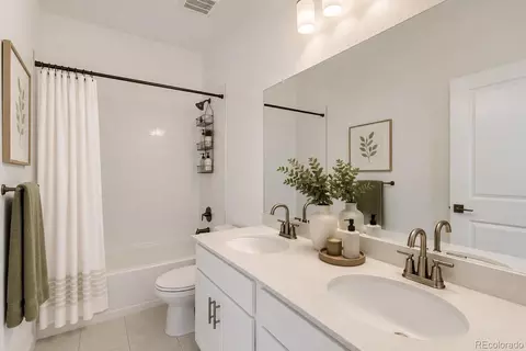 Bath - 846 Sawdust Dr, Brighton, CO 80601 photo 4 of 4