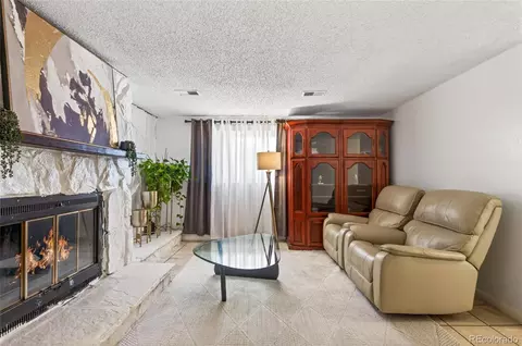 Living - 14653 E 13th Cir, Aurora, CO 80011 photo 4 of 4