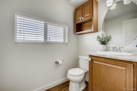 8360 E 35th Ave, Denver, CO 80238 photo 11