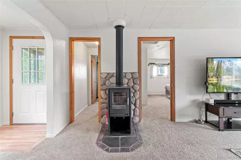 Entry Way - 26274 Cornelius St, Conifer, CO 80433 photo 2 of 3
