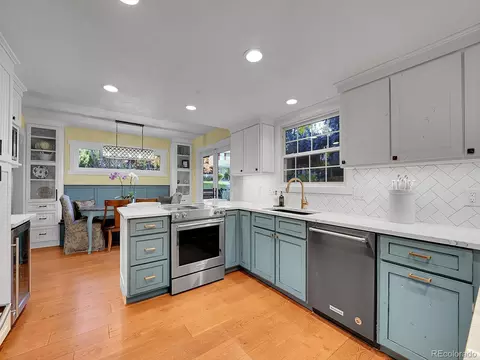 Kitchen - 3790 E Nobles Rd, Centennial, CO 80122 photo 2 of 4