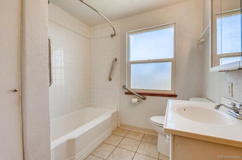 10498 E 10th Ave, Aurora, CO 80010 photo 11