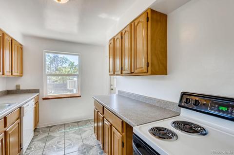 10498 E 10th Ave, Aurora, CO 80010 photo 7