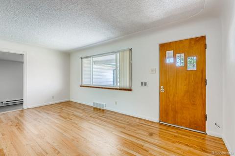 10498 E 10th Ave, Aurora, CO 80010 photo 3