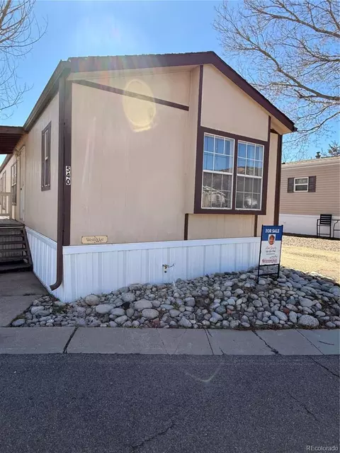 540 E St, Golden, CO 80401 photo 3