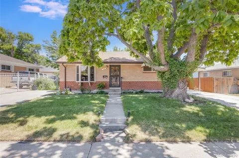 7130 Alan Dr, Denver, CO 80221